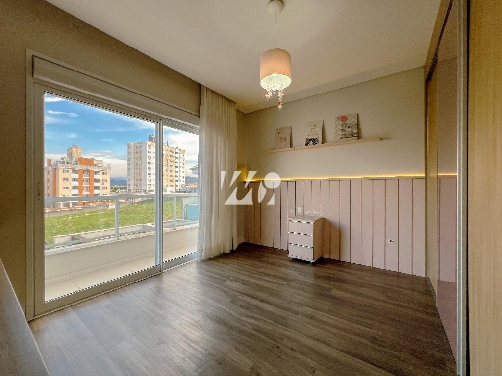 Casa em Pedra Branca, Palhoça. 3 quartos, 350m². Imagem 9 de 12